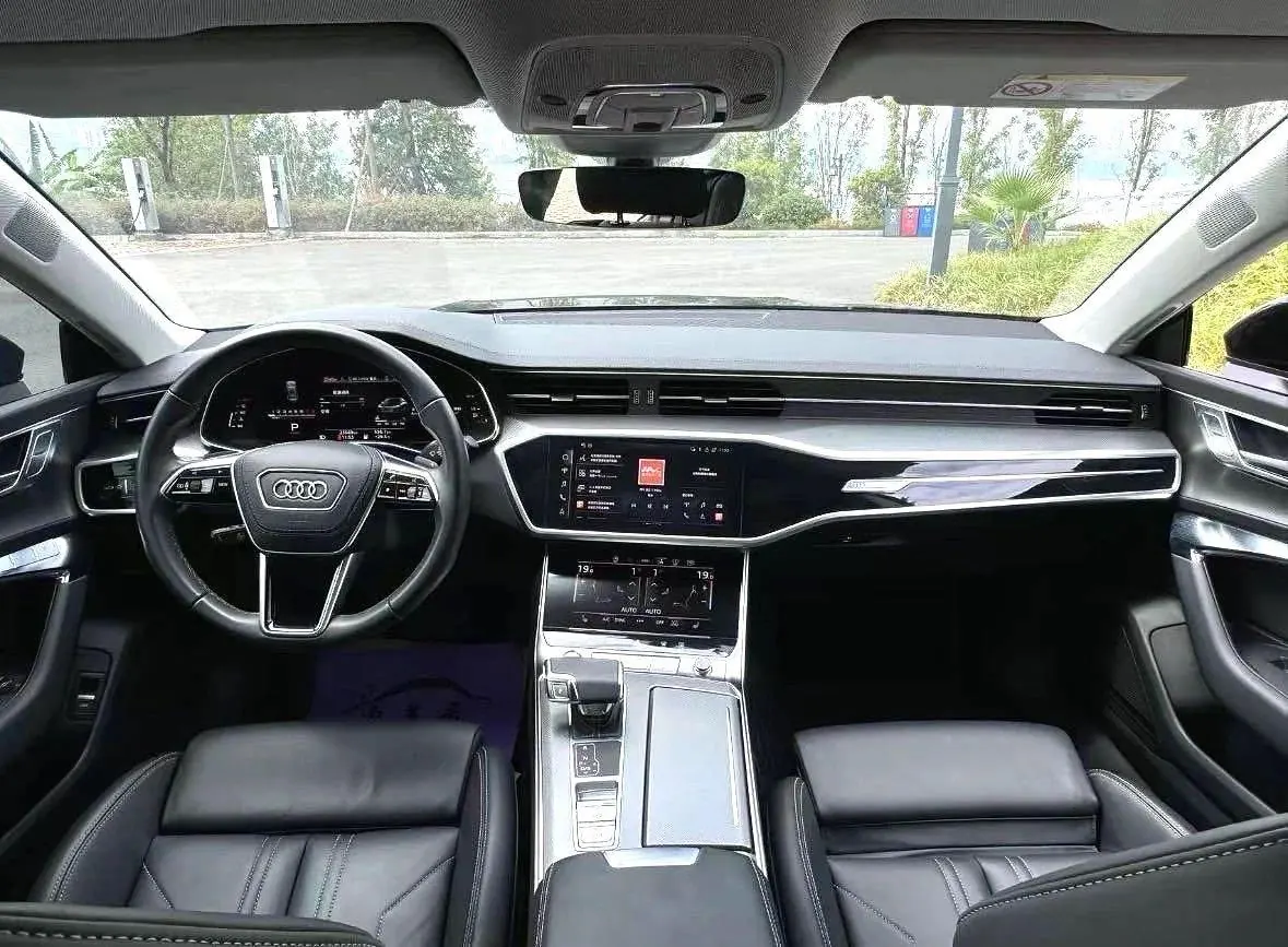 Audi A7 (Imported) 2024 A7 Sportback 2.0TFSI 45TFSI Automatic Gear Selection 3