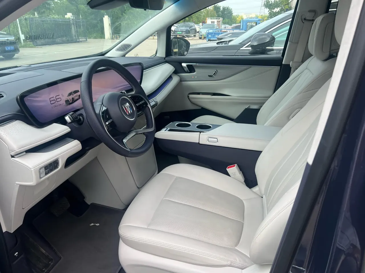 Buick 2026 GL8 Lu Zun PHEV 1.5T Luxury Edition Automatic Gear 4