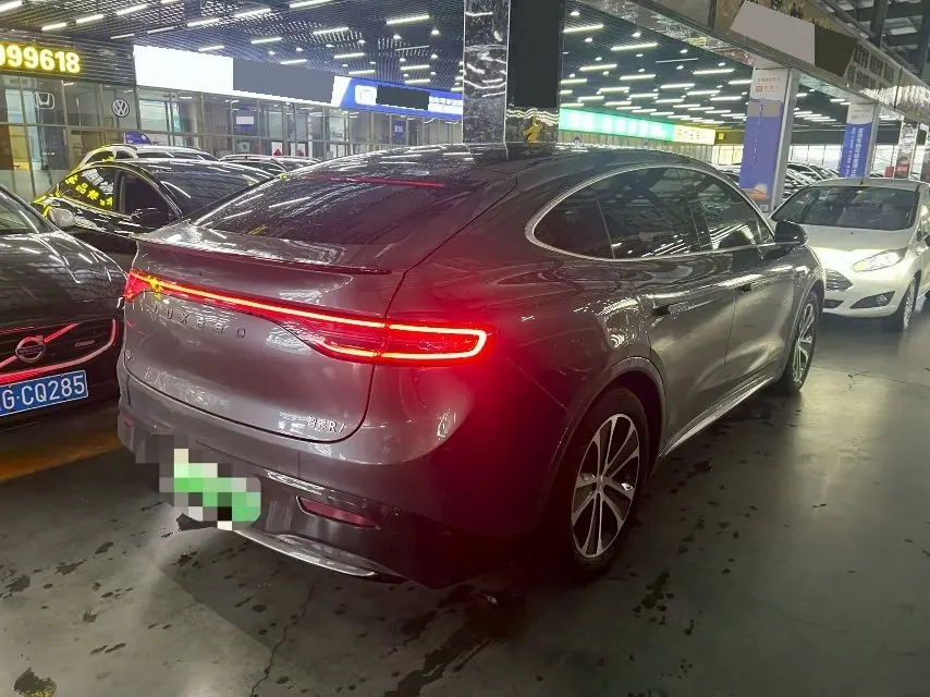 Intellectual 2024 R 7 802km Max Automatic Gear 4