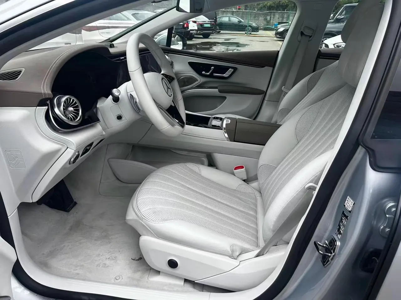 Mercedes Benz EQS (Imported) 2023 EQS 450 Pioneer Edition Automatic Gear 13