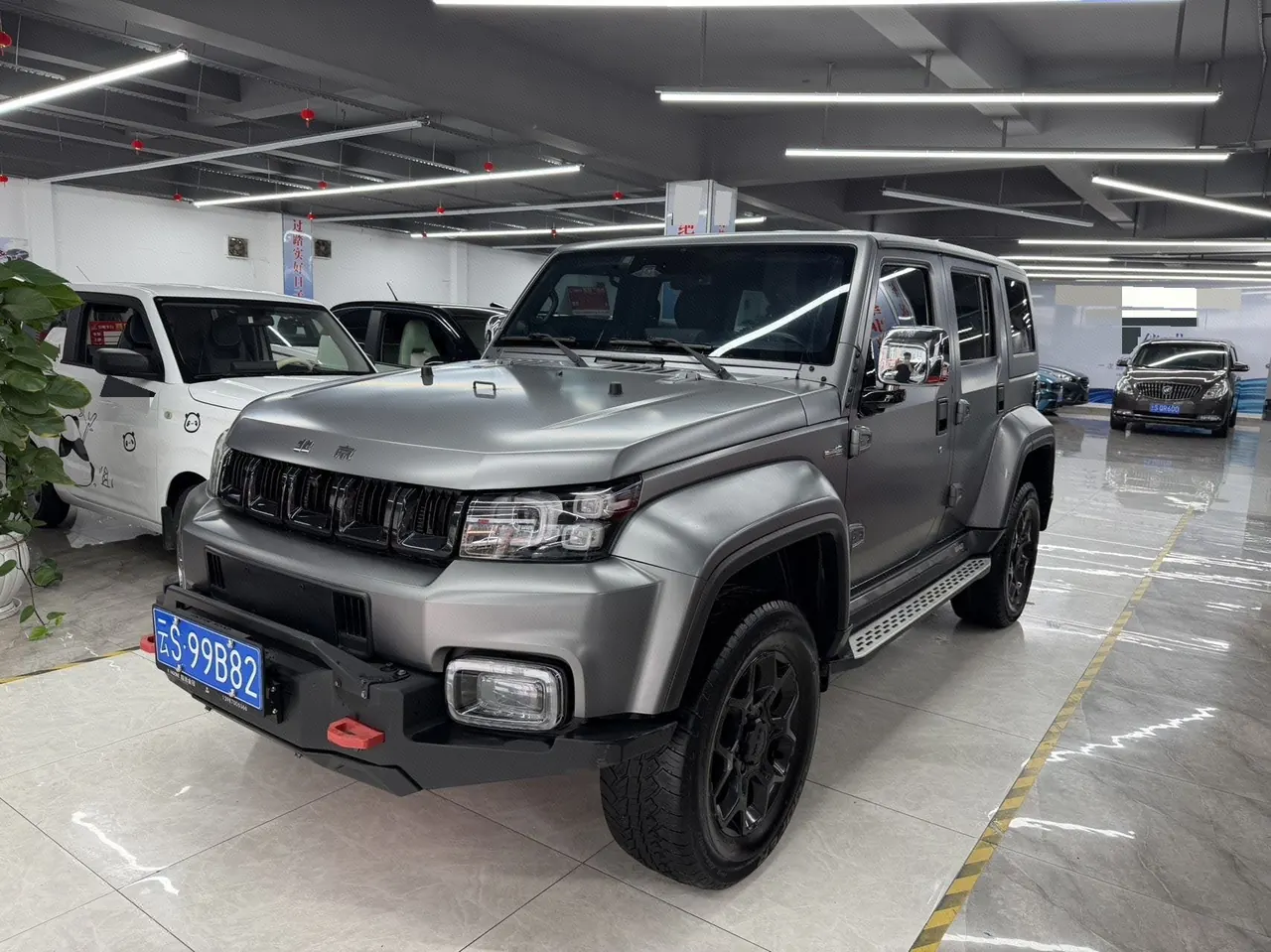 Open image lightbox: Beijing 2021 BJ40 2.0T Four-wheel Drive Ring Tower Champion Edition Automatic Gear