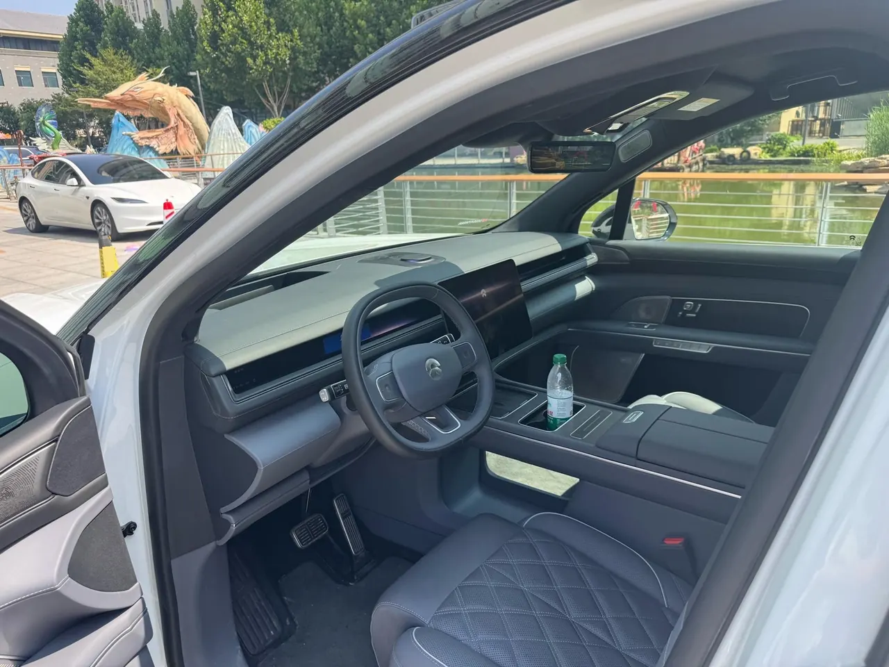 NIO 2026 ES8 6-seat executive deluxe automatic gear 9