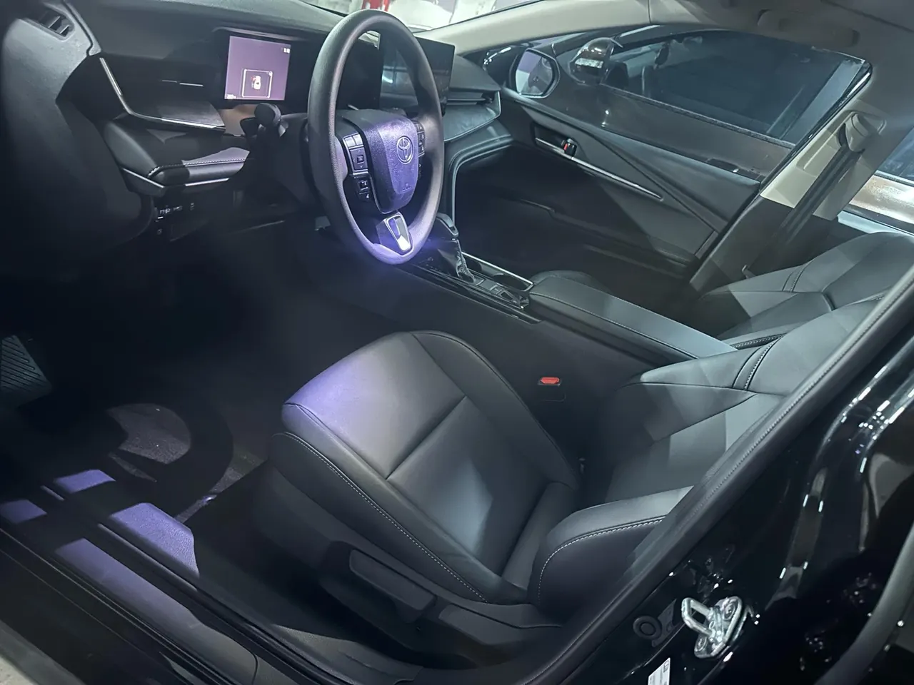 Toyota 2026 Camry Dual Engine 2.0HE Stepless Elite Automatic Gear 4