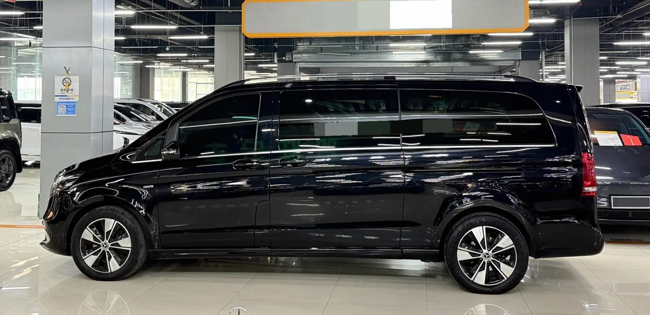 Mercedes Benz V 2022V 260 L 2.0T Premium Edition Automatic Gear 4