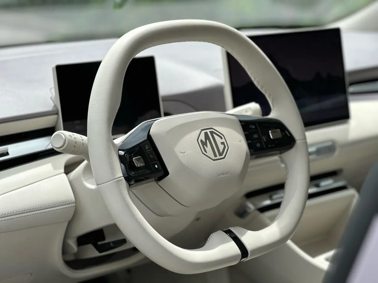 MG 2026 MG4 EV 437 Free Edition Automatic Gear 12