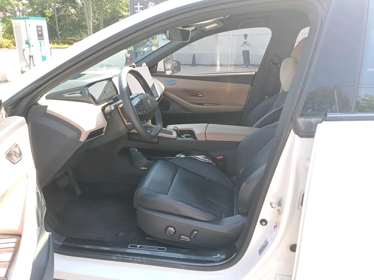 ChangAn Deepal 2022 SL03 1.5 1200 Range-extended Automatic Gear 3