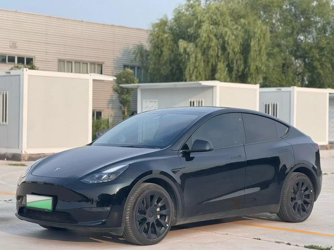 打开图片灯箱:Tesla 2022 Model Y rear-wheel drive version (facelift) automatic gear