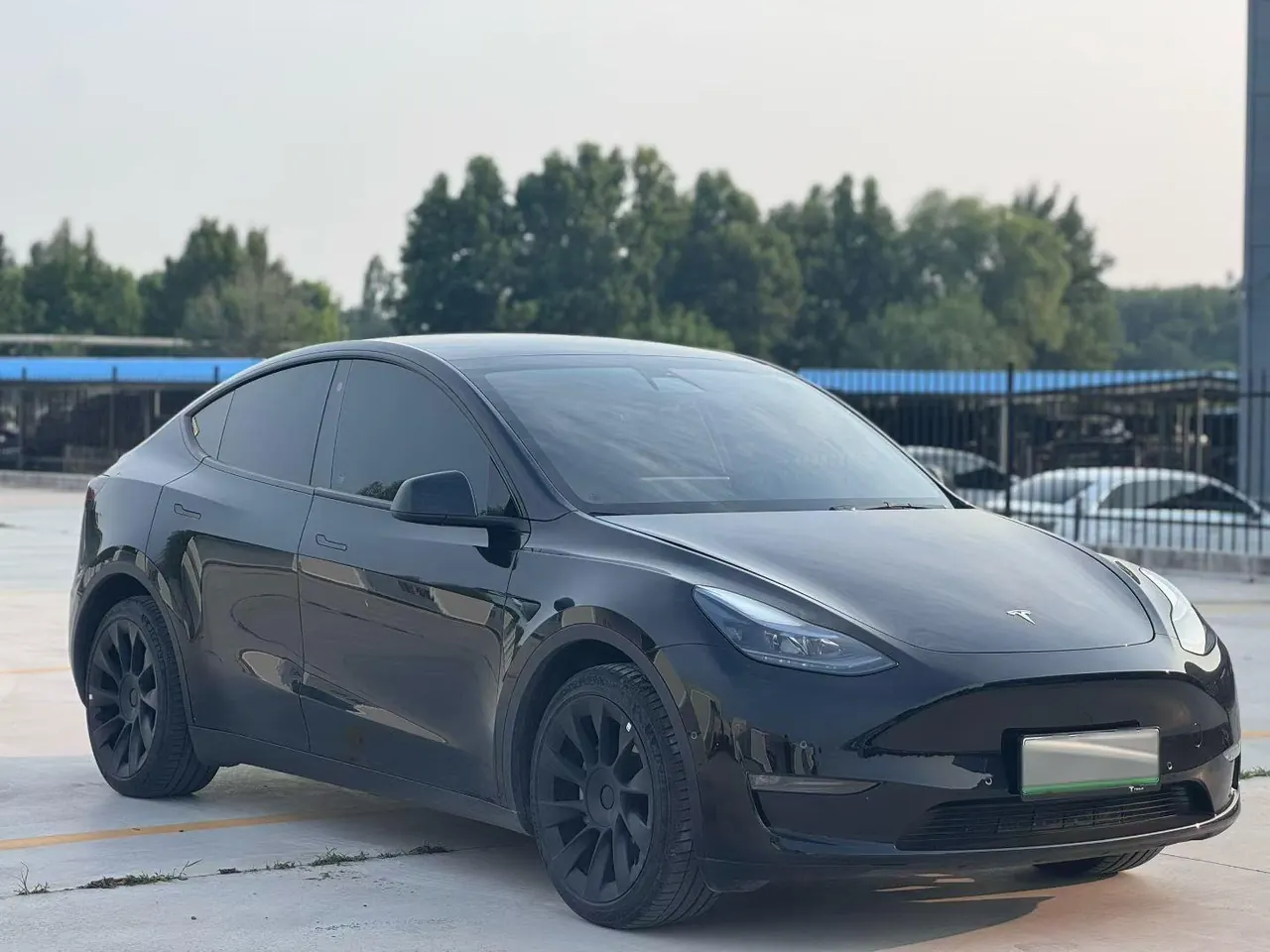 Tesla 2022 Model Y rear-wheel drive version (facelift) automatic gear 2