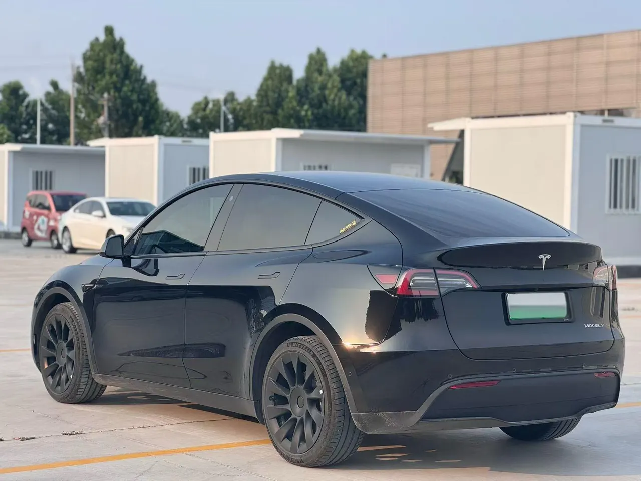 Tesla 2022 Model Y rear-wheel drive version (facelift) automatic gear 5