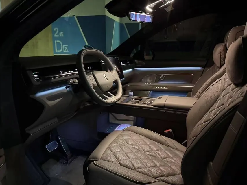 NIO 2026 ES8 6-seat executive deluxe automatic gear 4
