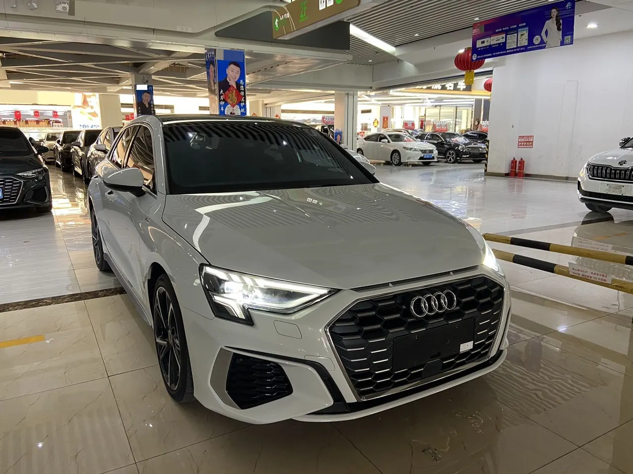 Audi 2022 A3 Sportback 1.4TFSI 35TFSI Fashion Sports Automatic 3