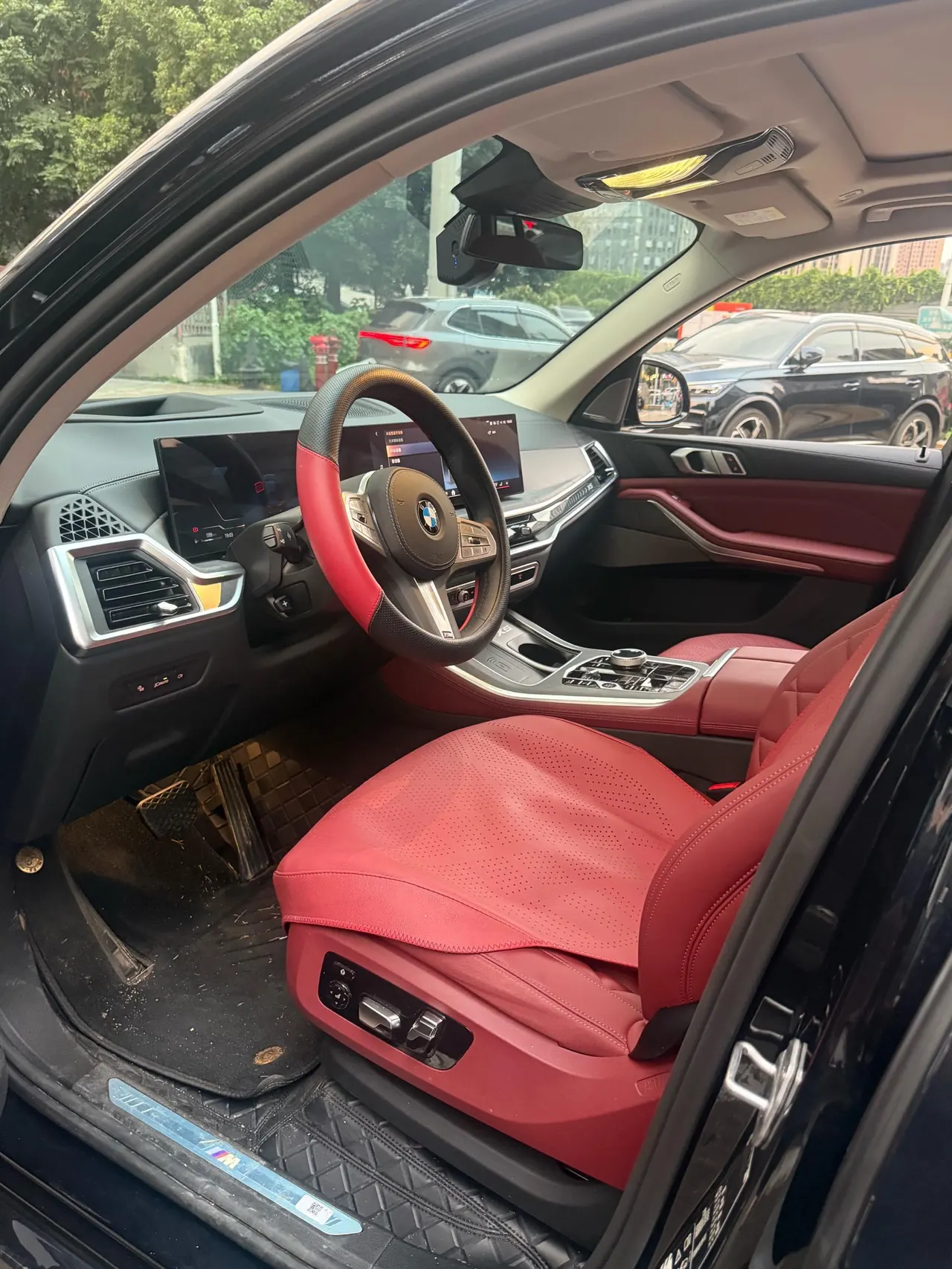 BMW 2026 X5 xDrive30Li 48V 2.0T exclusive m sports obsidian night suit automatic gear 3
