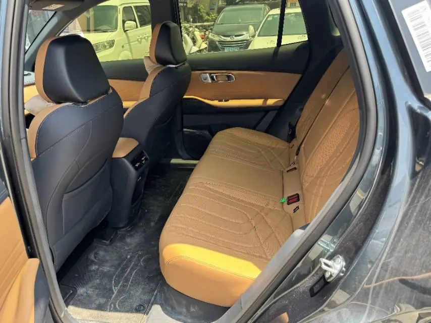 Geely Galaxy 2026 Starship 7 EM-i 1.5 130km Sailing Edition Automatic Gear 3