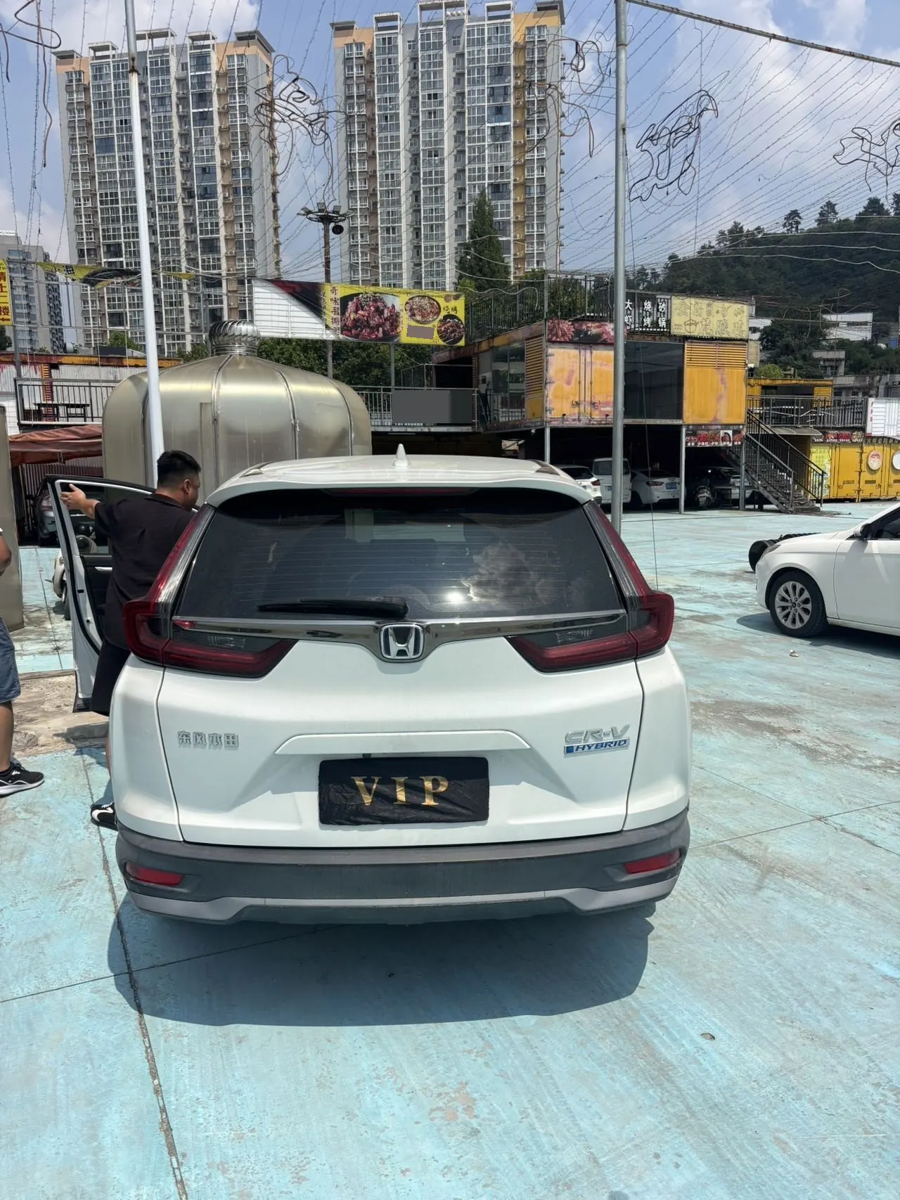 Honda 2021 CR-V hybrid 2.0 stepless two-wheel drive sharp and clean version automatic transmission 5