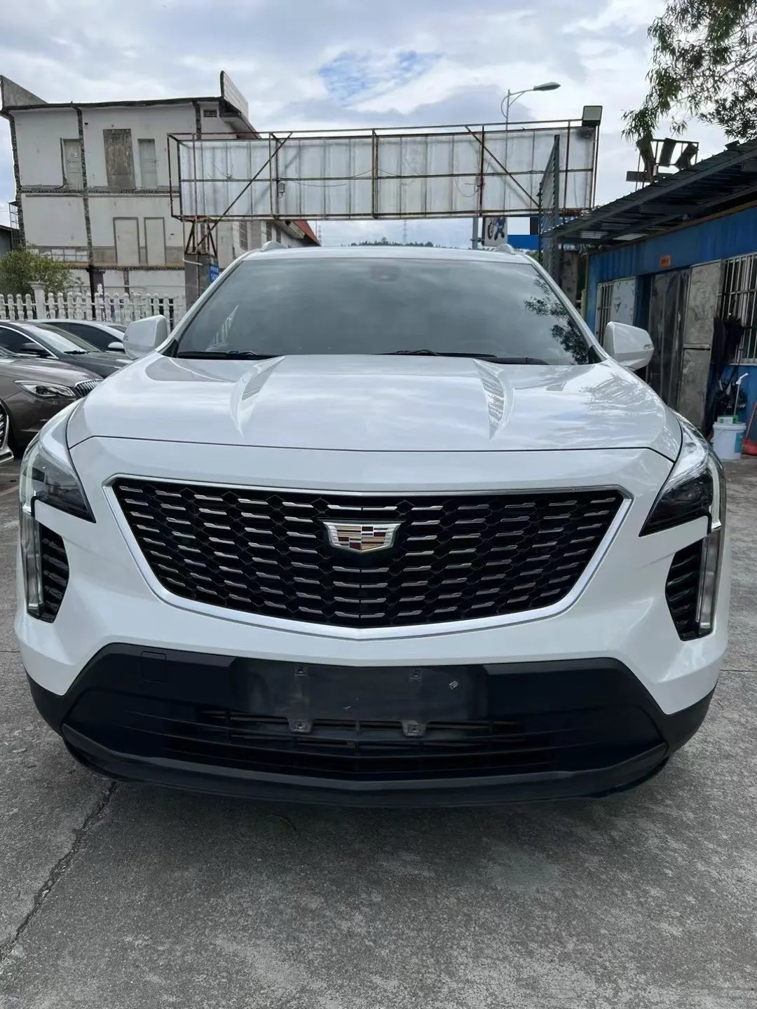 Cadillac 2021 XT4 2.0T 28T Two-Drive Leading Automatic Gear 2