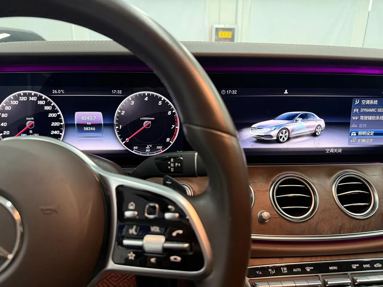 Mercedes Benz E-Class 2020 E 300 L 2.0T Fashion Automatic Gear 5