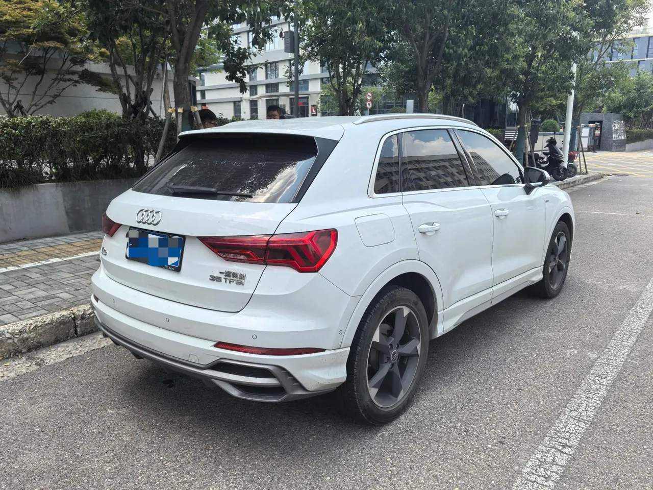 Audi 2021 Q3 1.4TFSI 35TFSI Fashion Dynamic Automatic 3