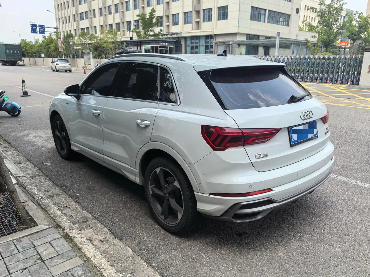 Audi 2021 Q3 1.4TFSI 35TFSI Fashion Dynamic Automatic 4