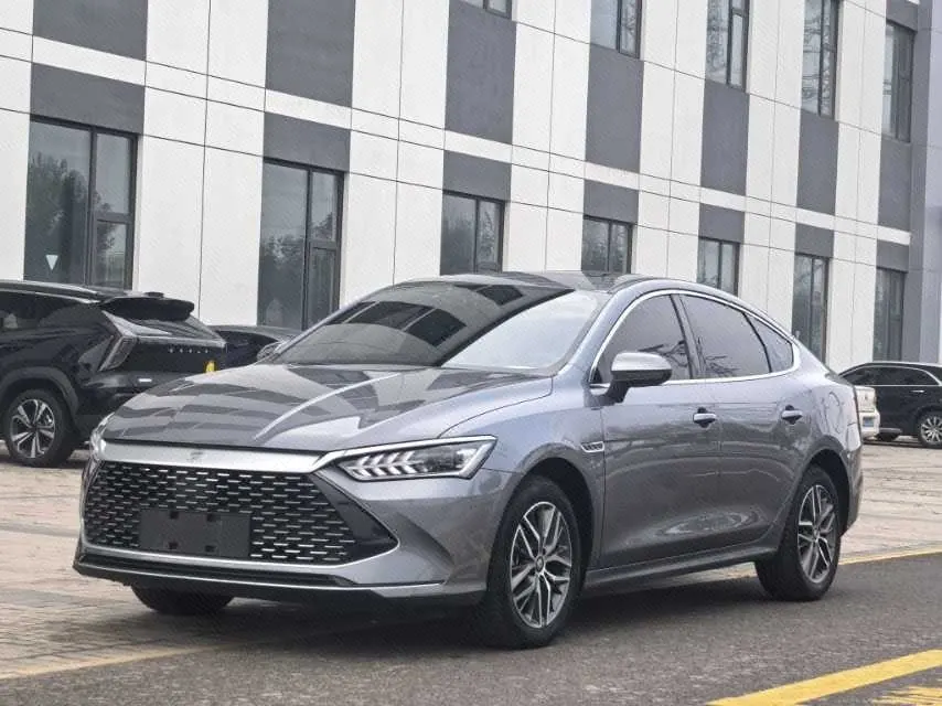 Open image lightbox: BYD 2021 Qin PLUS DM-i 1.5 stepless 120KM automatic gear
