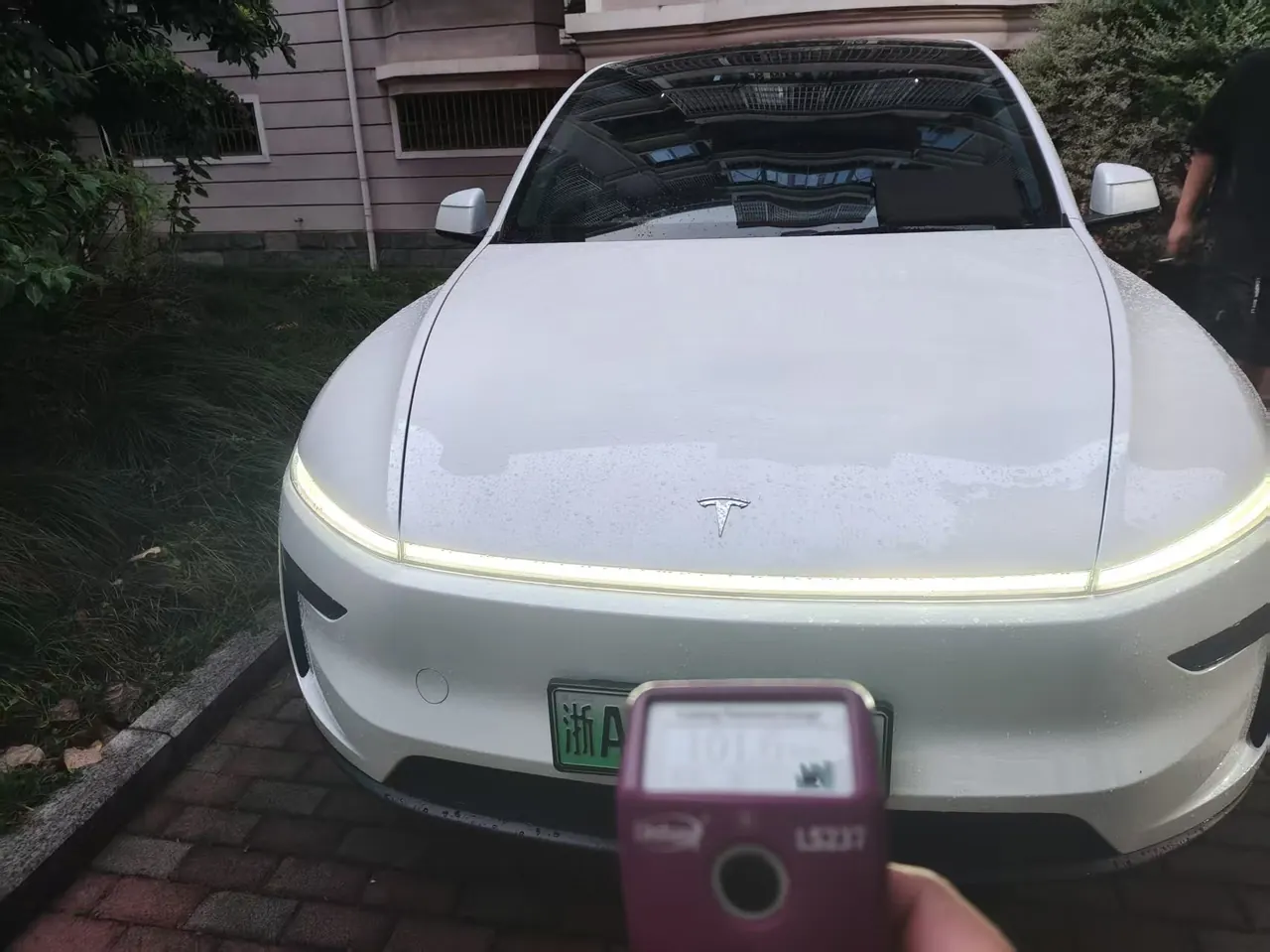 Tesla 2025 Model Y Rear Wheel Drive First Edition Automatic Transmission 2