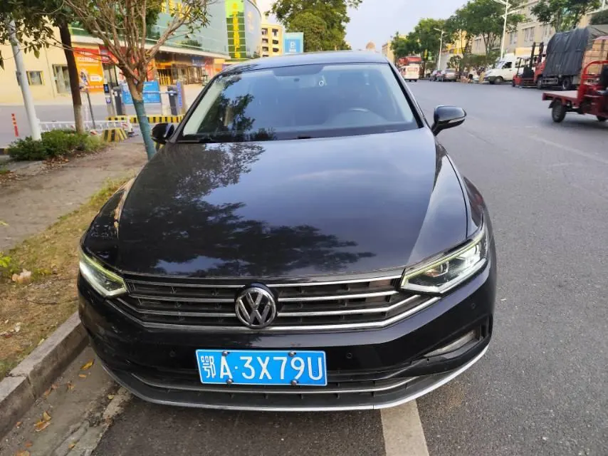 Volkswagen 2020 Magotan 1.4TSI 280TSI Leading Automatic Transmission 3