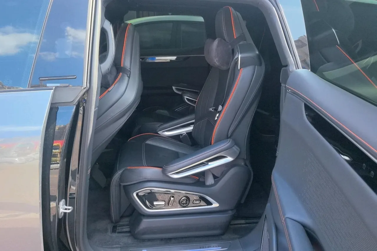 HiPhi 2021 HiPhi X Flagship 6-seat Automatic Gear 2