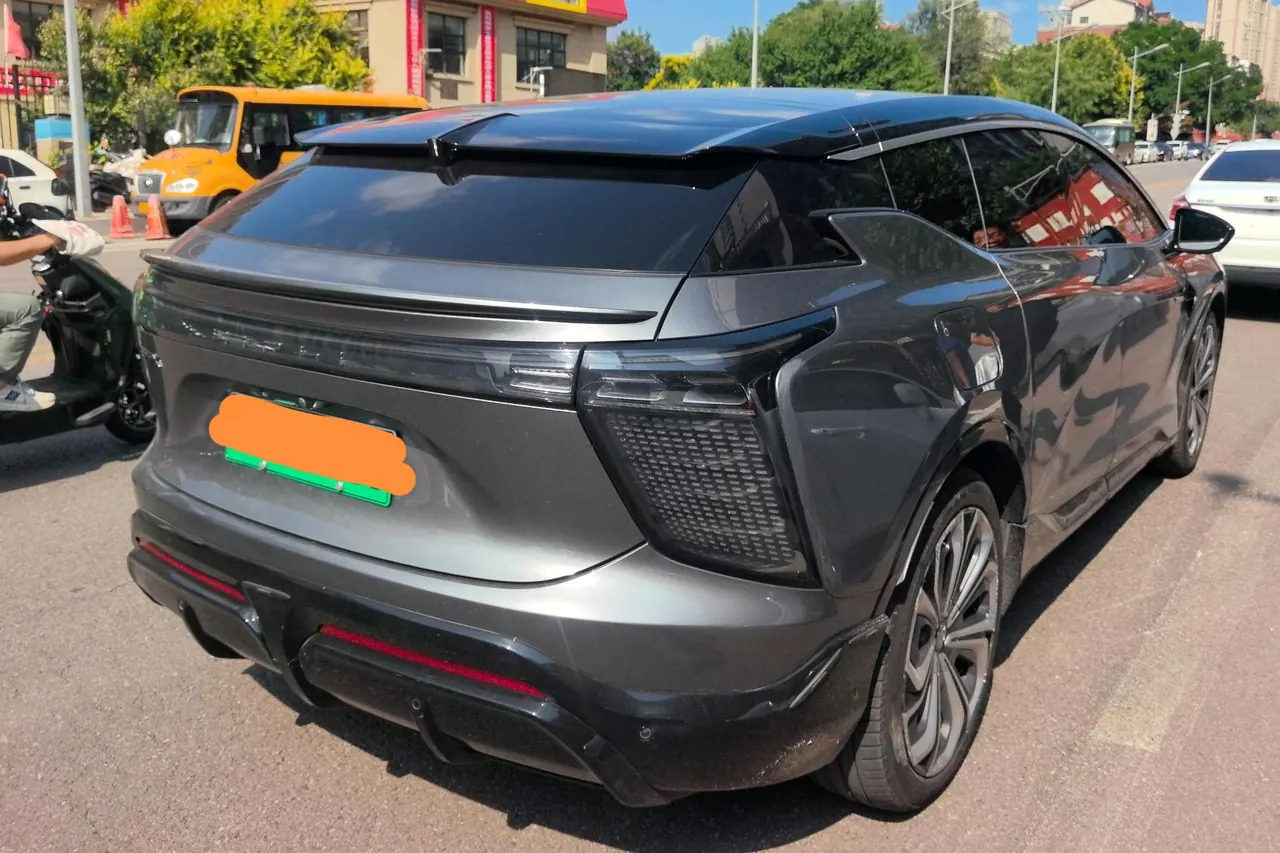 HiPhi 2021 HiPhi X Flagship 6-seat Automatic Gear 5