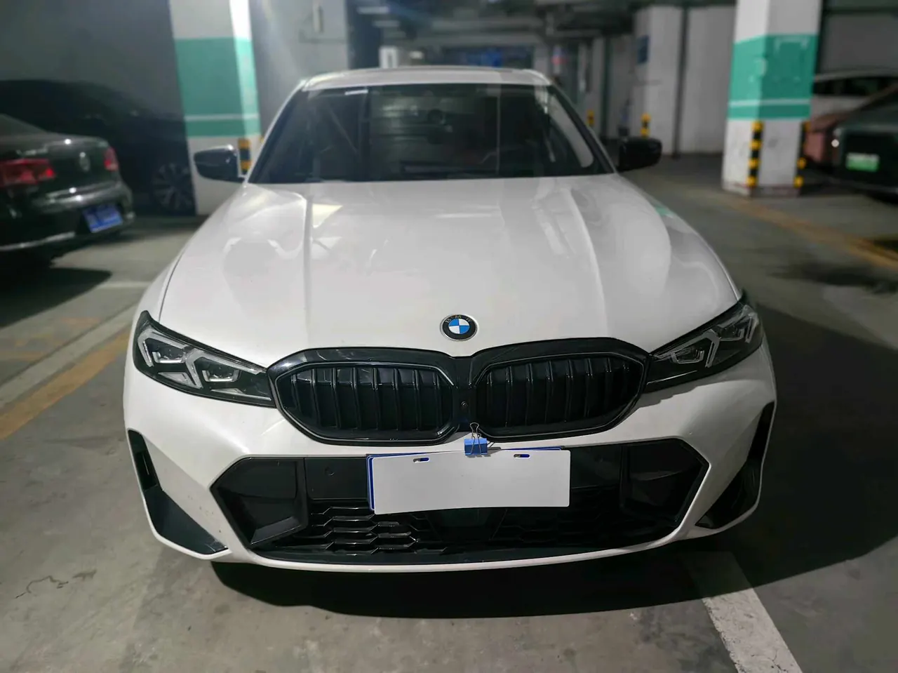 BMW 3 Series 2025 330Li 2.0T M Sports Obsidian Night Suit Automatic Gear 2