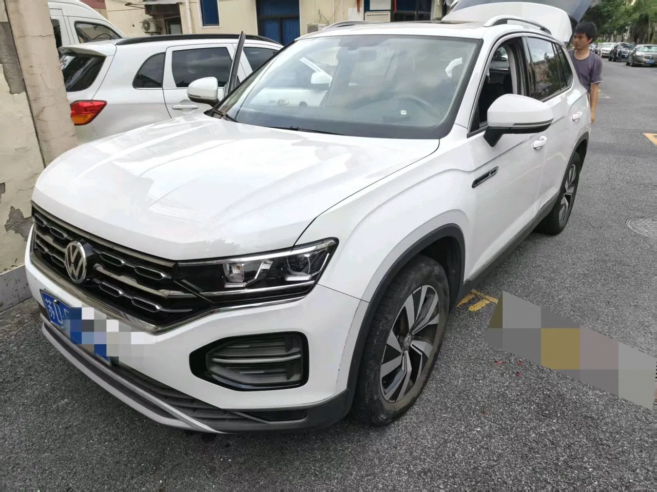 打开图片灯箱:Volkswagen 2020 Tanyue 2.0TSI 330TSI Two-Drive Deluxe Smart Joint Edition Automatic Gear