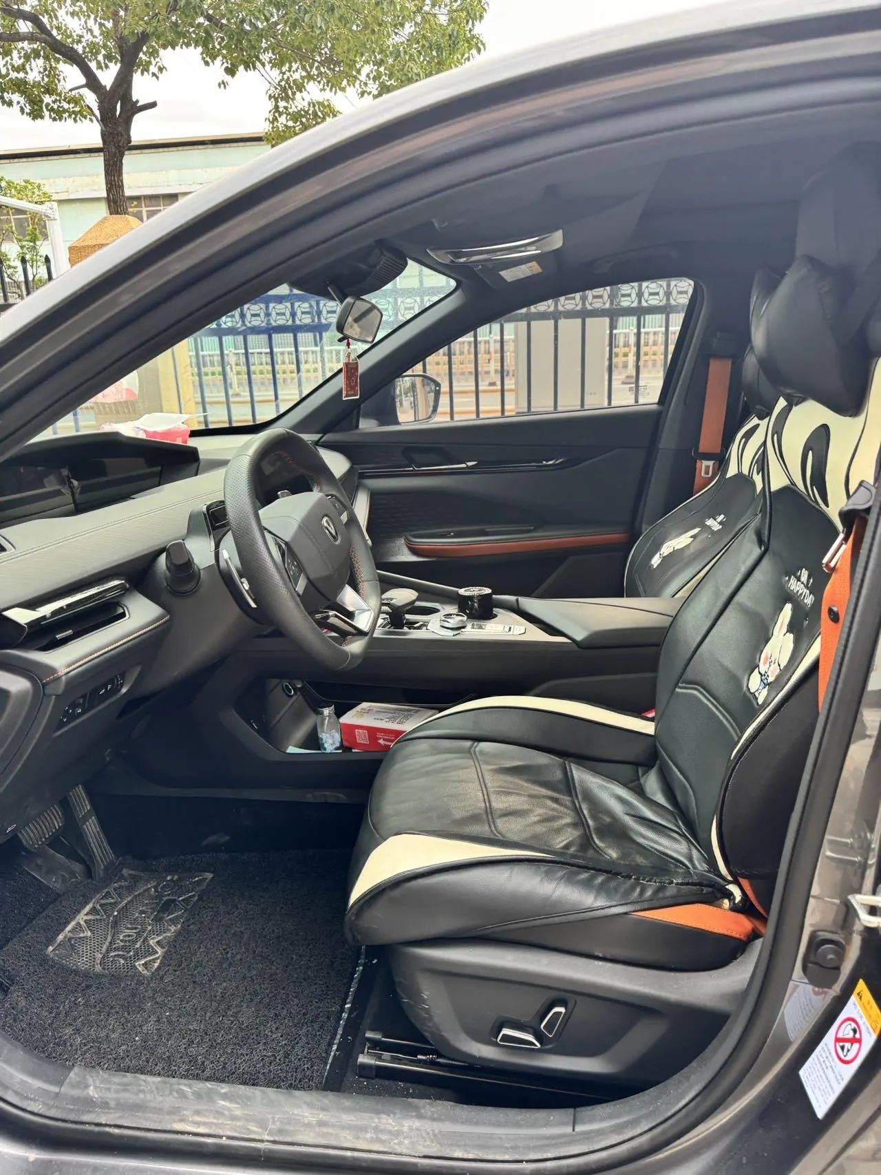 ChangAn 2025 UNI-V 1.5T 500Bar High Energy Edition Automatic Gear 4