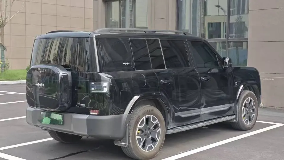 FangChengBao 2025 Titanium 7 1.5T Stepless 200KM Two-Drive Max Edition Automatic Gear 7