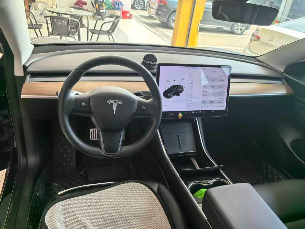 Tesla 2020 Model 3 long endurance rear wheel drive version (modified) automatic gear 5