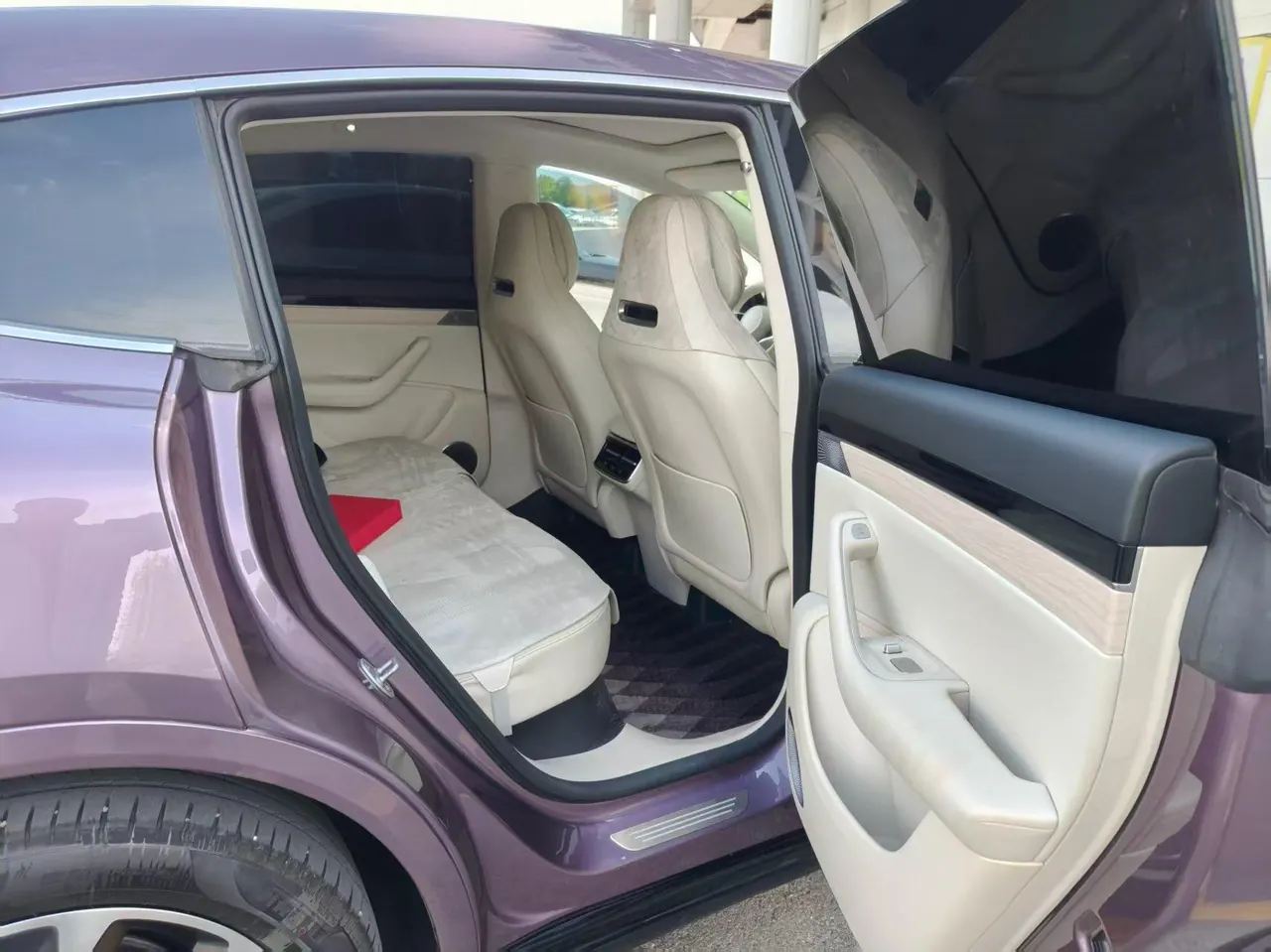 Intellectual 2025 R 7 251km Max Automatic Gear 3