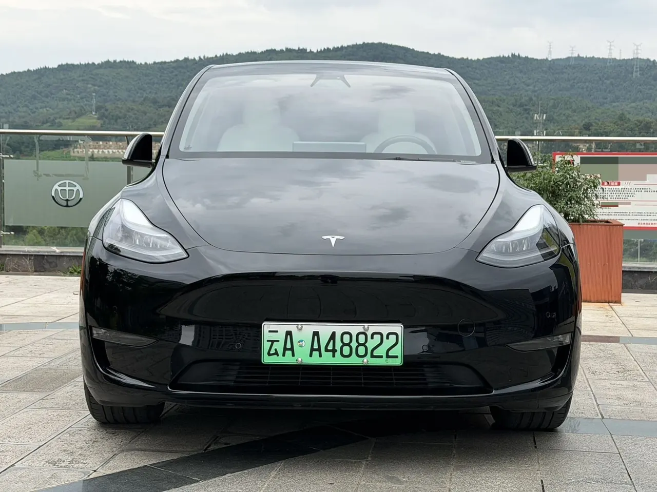 Tesla 2021 Model Y Standard Endurance Rear Drive Automatic Gear 2