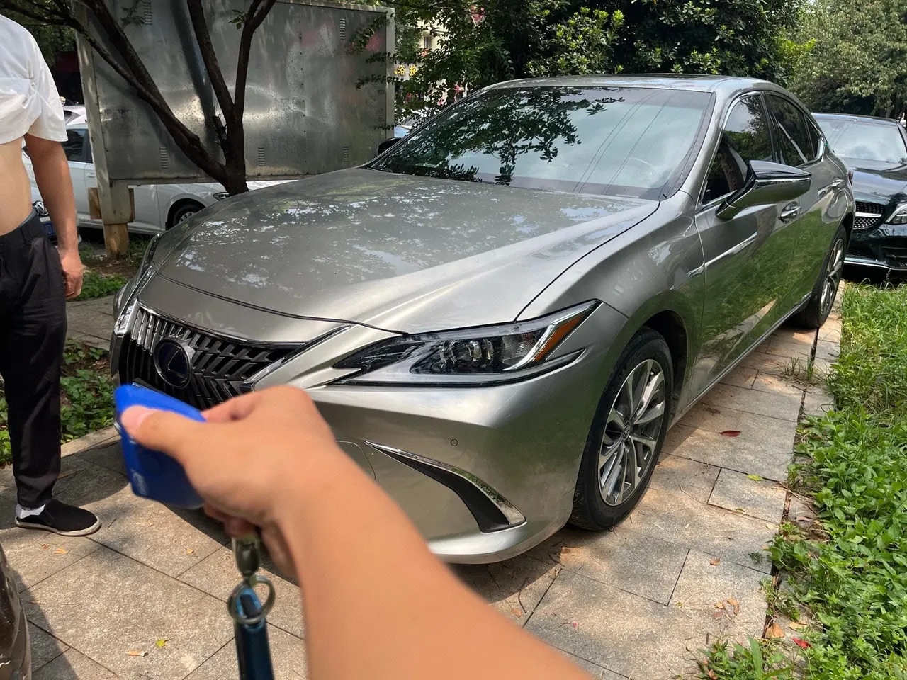 Open image lightbox: Lexus ES (Imported) 2021 ES300h 2.5 Stepless Excellence Edition Automatic Gear