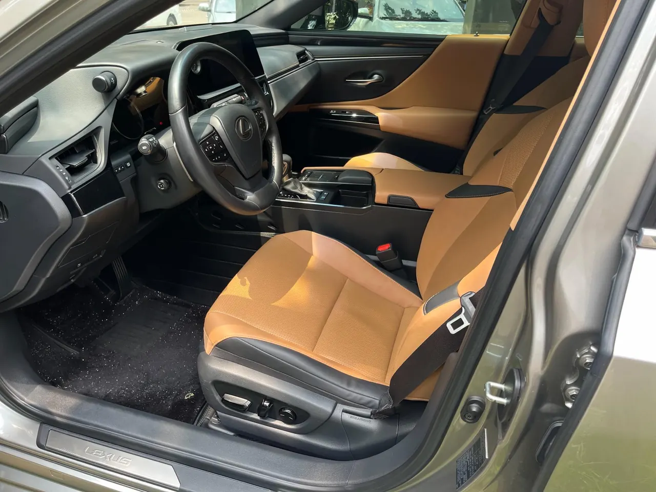 Lexus ES (Imported) 2021 ES300h 2.5 Stepless Excellence Edition Automatic Gear 6