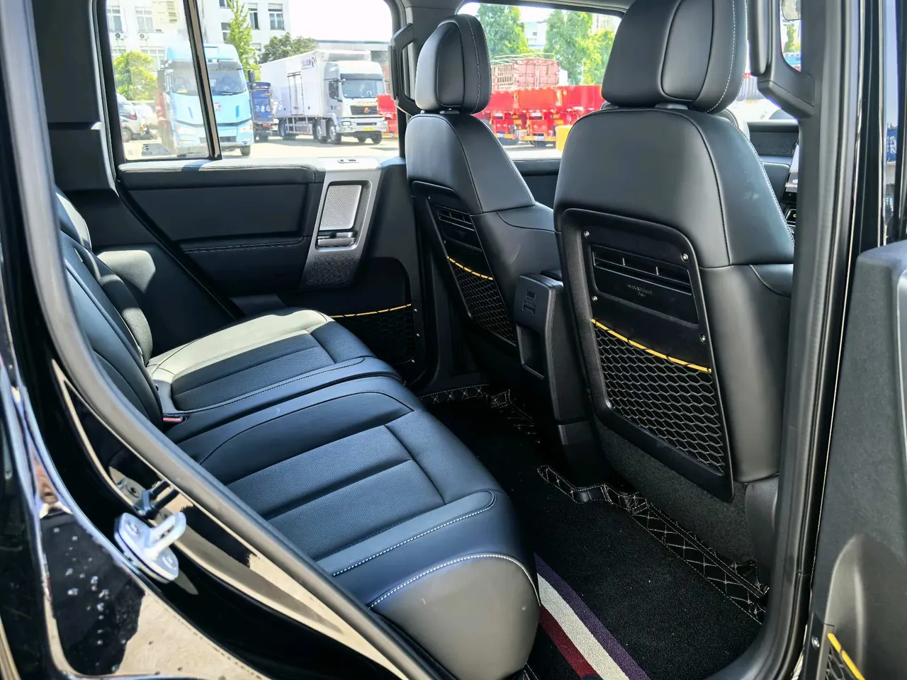 ICAR 2025 iCAR V 23 501 4-wheel drive high-end intelligent driving version automatic gear 7