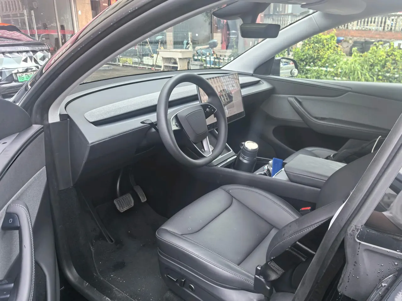 Tesla 2025 Model Y rear-wheel drive version automatic transmission 4