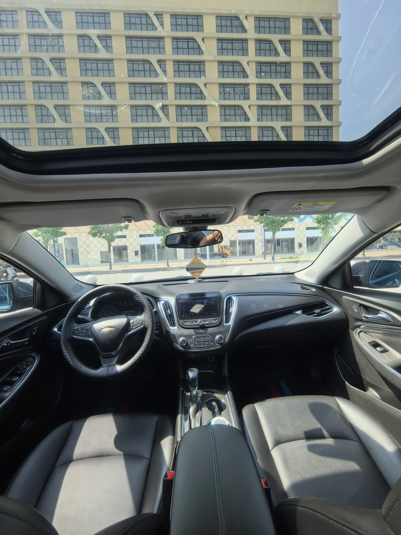 Chevrolet 2021 Malibu XL 1.5T 535T Sharp Edition Automatic Gear 2