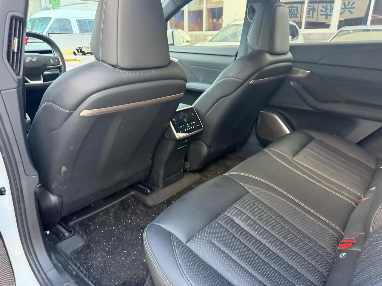ONVO 2025 L60 60kWh rear drive version automatic gear 3