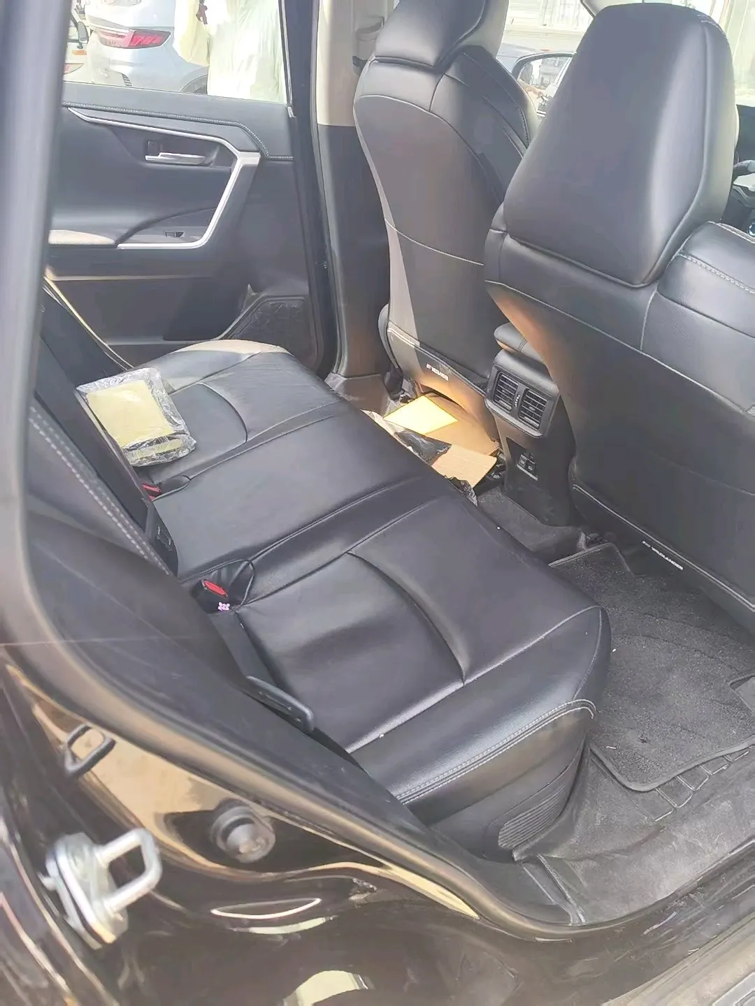 Toyota 2021 Weilanda Dual Engine 2.5 Stepless Two-Drive Deluxe Automatic Gear 3
