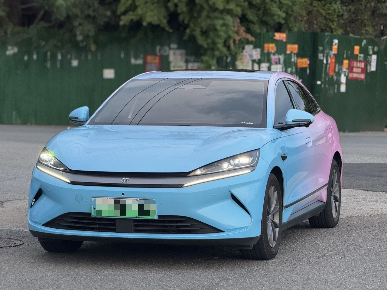 Open image lightbox: BYD 2025 Qin L EV 545KM Exceed automatic gear