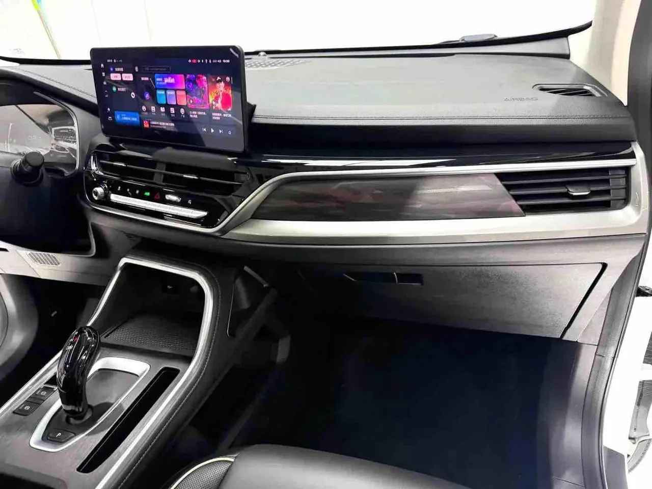 Haval 2021 H6 1.5T Champion Edition Automatic Gear 15
