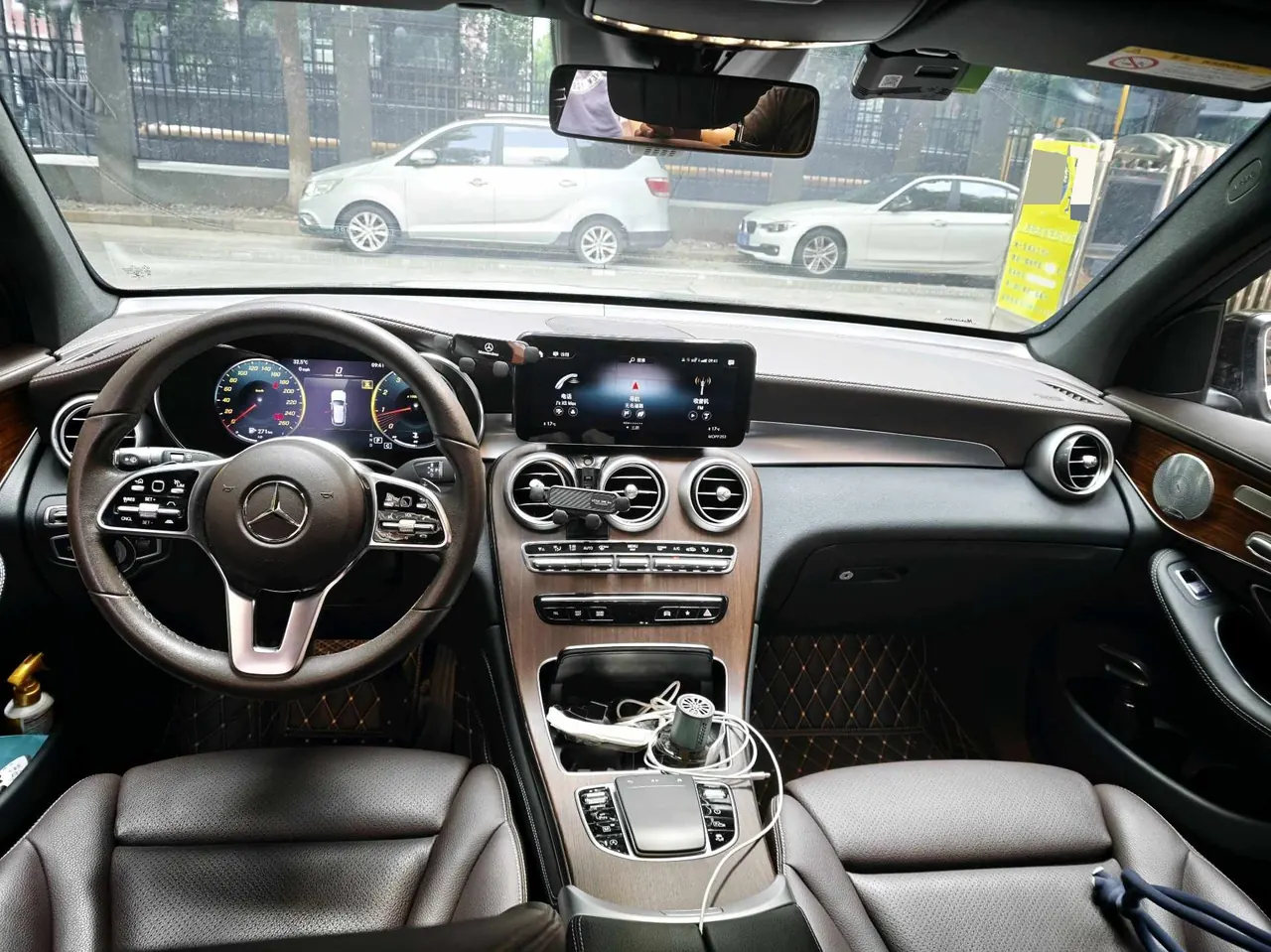 Mercedes Benz 2021 GLC 300 L 4MATIC 2.0T Dynamic Automatic 3