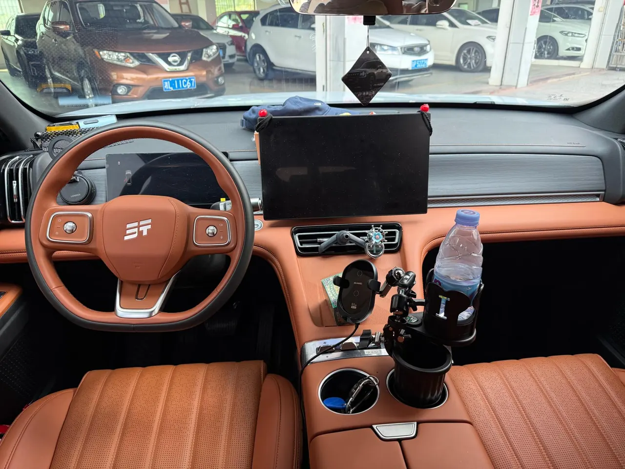 Jetour 2025 Shanhai L7 PLUS 1.5T 220km Deluxe Edition 7-seat Automatic Gear 9