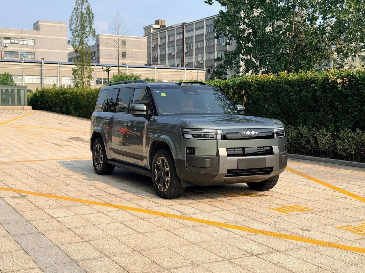 FangChengBao 2026 titanium 7 EV 675KM rear drive flash charge version automatic gear 3