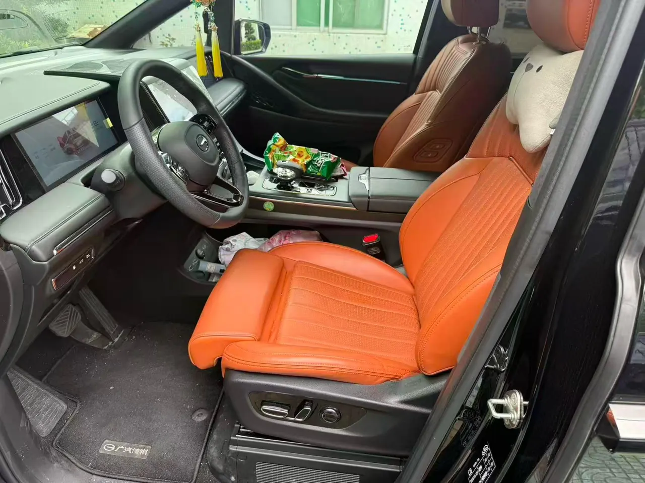 Trumpchi 2025 M8 Dual-Motor 2.0T Grandmaster Series Super Hybrid Automatic Transmission 2