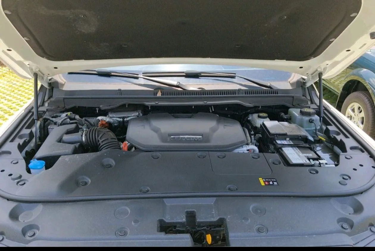 Tank 500 New Energy 2026 Model Tank 500 Hi4-T 2.0T Smart Enjoyment Version Automatic Transmission 7