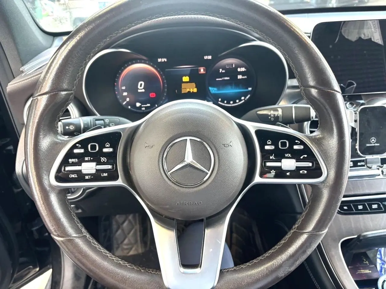 Mercedes Benz 2021 GLC 260 L 4MATIC 2.0T Luxury Automatic 6