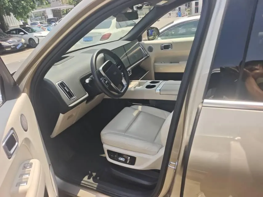 Li 2024 L9 Ultra automatic gear 2
